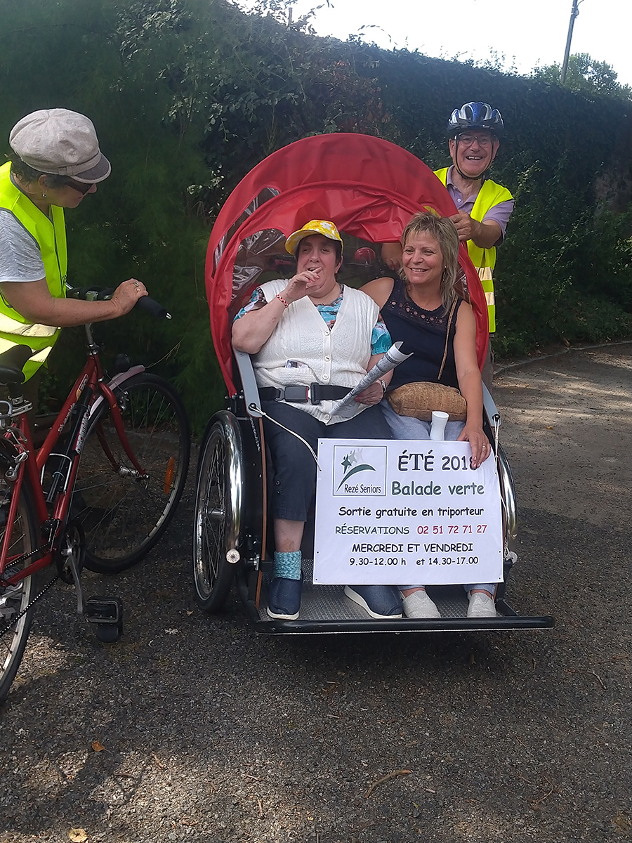 Les jardins du vert praud -balade en triporteur avec Rezé Séniors